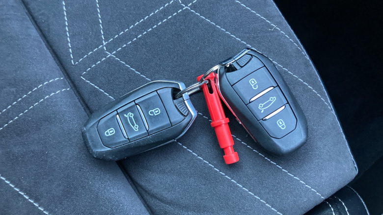 Vauxhall Grandland 1.5 Turbo D Ultimate 5dr Auto Diesel Hatchback